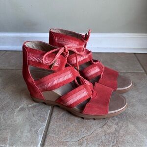 Sorel Joanie II Lace Up Coral Leather Gladiator Wedge Sandals